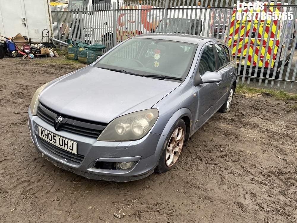 John Pye Vehicle Auctions - Location: Leeds - 2005 VAUXHALL ASTRA SXI ...