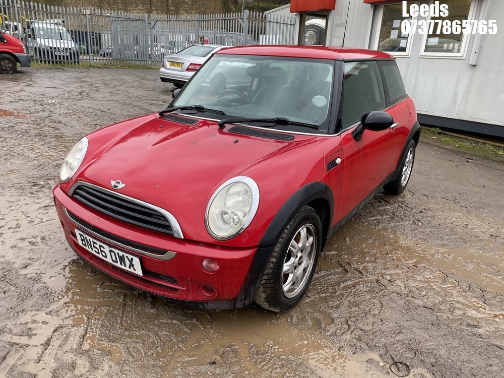 John Pye Vehicle Auctions - Location: Leeds - 2006 MINI MINI ONE SEVEN ...