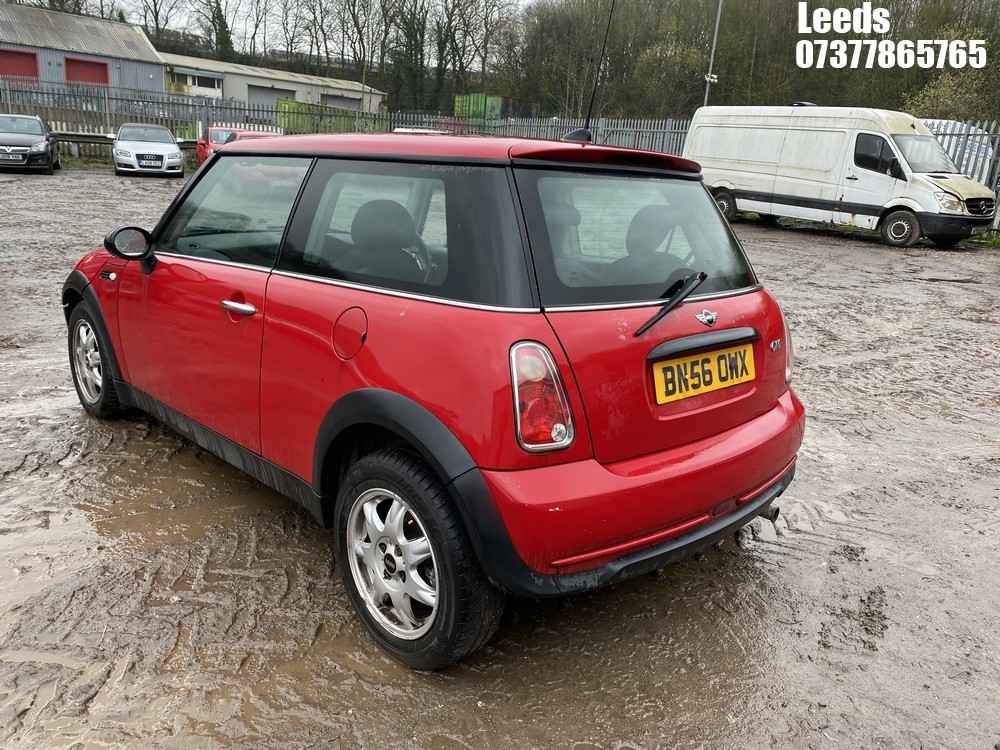 John Pye Vehicle Auctions - Location: Leeds - 2006 MINI MINI ONE SEVEN ...