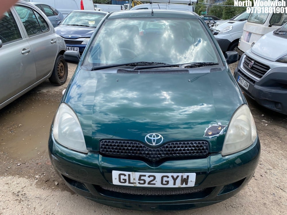 John Pye Vehicle Auctions Location North Woolwich 2002 TOYOTA