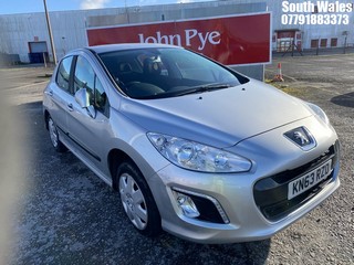 Location: South Wales - 2013 PEUGEOT 308 ACCESS HDI 5 Door Hatchback REG: KN63RZO, Keys: No, MOT Expiry date: 02/01/2025, 1560 Diesel, 5 Speed Manual Diesel, Former Keepers: 4