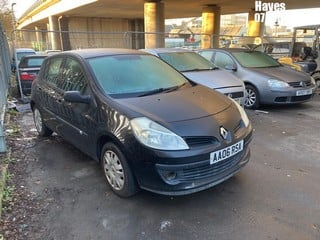 Location:  Hayes - 2006 RENAULT CLIO EXPRESSION 5 Door Hatchback REG: AA06RSA, Keys: No, MOT Expiry date: 20/09/2025, 1390 Petrol, 5 Speed Manual Petrol, Former Keepers: 5