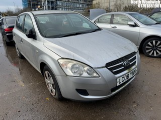 Location: North Woolwich - 2008 KIA CEE'D S 5 Door Hatchback REG: LC08YNN, Keys: No, MOT Expiry date: 28/10/2021, 1591 Petrol, 5 Speed Manual Petrol, Former Keepers: 3