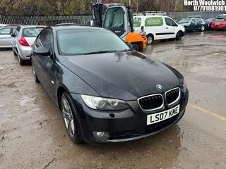 Location: North Woolwich - 2007 BMW 320I SE Coupe REG: LS07KME, Keys: No, MOT Expiry date: 25/03/2024, 1995 Petrol, 6 Speed Manual Petrol, Former Keepers: 7