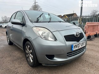Location: Mitcham - 2007  TOYOTA  YARIS ZINC S-A 5 Door Hatchback REG: HV07UVT, 1296cc Petrol, 4 Speed Semi Auto Petrol, Former Keepers: 6, Keys: Yes, MOT Expiry date: 22/02/2025