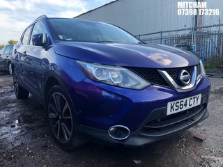 Location: Mitcham - 2015 NISSAN QASHQAI TEKNA DIG-T 5 Door Hatchback REG: KS64CTY, Keys: No, MOT Expiry date: 05/10/2024, 1198 Petrol, 6 Speed Manual Petrol, Former Keepers: 5
