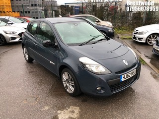 Location: Brentwood - 2012 RENAULT CLIO DYNAMIQUE TOMTOM TCE 3 Door Hatchback REG: HJ62MEU, Keys: No, MOT Expiry date: 09/07/2024, 1149 Petrol, 5 Speed Manual Petrol, Former Keepers: 7