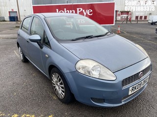 Location: South Wales - 2009 FIAT GRANDE PUNTO ACTIVE 77 5 Door Hatchback REG: RK09OKU, Keys: No, MOT Expiry date: 21/02/2024, 1368 Petrol, 5 Speed Manual Petrol, Former Keepers: 2