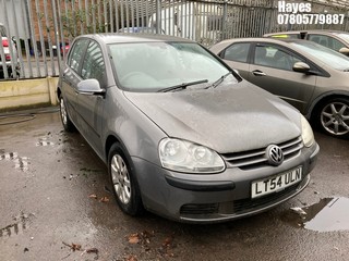 Location:  Hayes - 2004 VOLKSWAGEN GOLF FSI SE 5 Door Hatchback REG: LT54ULN, Keys: No, MOT Expiry date: 18/01/2024, 1598 Petrol, 6 Speed Manual Petrol, Former Keepers: 2