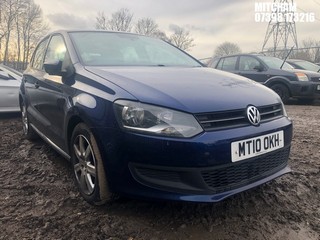 Location: Mitcham - 2010 VOLKSWAGEN POLO SE TDI 75 5 Door Hatchback REG: MT10OKH, Keys: No, MOT Expiry date: 09/10/2024, 1598 Diesel, 5 Speed Manual Diesel, Former Keepers: 6