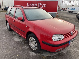 Location: South Wales - 2004 VOLKSWAGEN GOLF TDI S Estate REG: FP04AWR, Keys: No, MOT Expiry date: 28/06/2024, 1896 Diesel, 5 Speed Manual Diesel, Former Keepers: 4