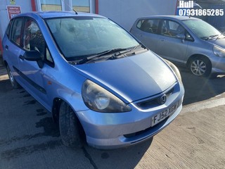 Location: Hull - 2002 HONDA JAZZ S 5 Door Hatchback REG: FJ52XGW, Keys: No, MOT Expiry date: 19/02/2025, 1339 Petrol, 5 Speed Manual Petrol, Former Keepers: 9