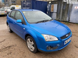 Location: North Woolwich - 2007 FORD FOCUS STYLE AUTO 5 Door Hatchback REG: MJ57VCA, Keys: No, MOT Expiry date: 28/06/2025, 1596 Petrol, 4 Speed Auto Petrol, Former Keepers: 6