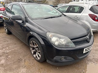 Location: North Woolwich - 2007 VAUXHALL ASTRA SXI Coupe REG: ND07GEJ, Keys: No, MOT Expiry date: 07/08/2025, 1598 Petrol, 5 Speed Manual Petrol, Former Keepers: 7