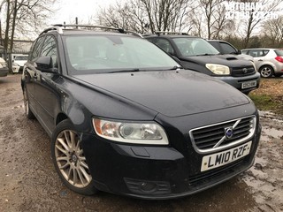 Location: Mitcham - 2010 VOLVO V50 SE LUX D AUTO Estate REG: LM10RZF, Keys: No, MOT Expiry date: 28/07/2024, 1997 Diesel, 6 Speed Auto Diesel, Former Keepers: 1