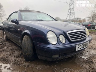 Location: Mitcham - 1999 MERCEDES CLK 320 ELEGANCE AUTO Convertible REG: R300WPM, Keys: No, MOT Expiry date: 03/08/2024, 3199 Petrol, 5 Speed Auto Petrol, Former Keepers: 8