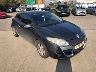 Location: BRENTWOOD - 2011 RENAULT MEGANE DYNAMIQUE TOMTOM V COUPE REG: OV61OAB, 1598cc PETROL, 6 SPEED MANUAL PETROL, Former Keepers: 7, Keys: Yes, MOT: Expiry date18/10/2025