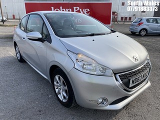 Location: South Wales - 2014 PEUGEOT 208 ACTIVE 3 DOOR HATCHBACK REG: MD63MXZ, 999cc PETROL, 5 SPEED MANUAL PETROL, Former Keepers: 5, Keys: Yes, MOT Expiry date: 16/02/2025