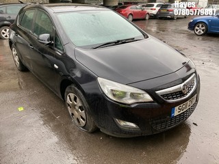 Location:  Hayes - 2011 VAUXHALL ASTRA EXCLUSIV 85 5 Door Hatchback REG: SG11ZRY, Keys: No, MOT Expiry date: 24/03/2025, 1398 Petrol, 5 Speed Manual Petrol, Former Keepers: 5