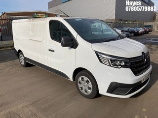 Location:  Hayes - 2022 RENAULT TRAFIC LL30 BUSINESS BLUE Panel Van REG: NU22ZFE, Keys: No, MOT Expiry date: 17/05/2025, 1997 Diesel, 6 Speed Manual Diesel, Former Keepers: 2