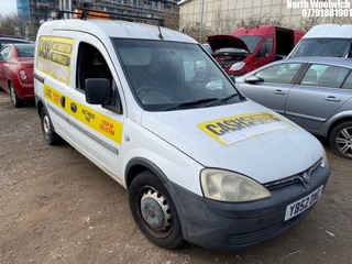 Location: North Woolwich - 2003 VAUXHALL COMBO 2000 DI Car Derived Van REG: YB52DWC, Keys: No, MOT Expiry date: 27/05/2025, 1686 Diesel, 5 Speed Manual Diesel, Former Keepers: 6