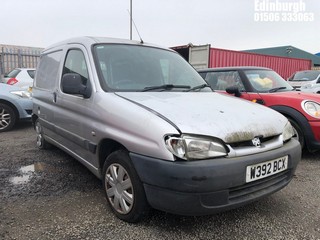 Location: Edinburgh - 2000 PEUGEOT PARTNER 600 LX DIESEL Car Derived Van REG: W392BCX, Keys: No, MOT Expiry date: 03/03/2022, 1868 Diesel, 5 Speed Manual Diesel, Former Keepers: 5
