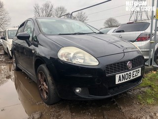 Location: Mitcham - 2008 FIAT GRANDE PUNTO DYNAMIC 5 Door Hatchback REG: AN08EZP, Keys: No, MOT Expiry date: 26/10/2023, 1368 Petrol, 5 Speed Manual Petrol, Former Keepers: 7