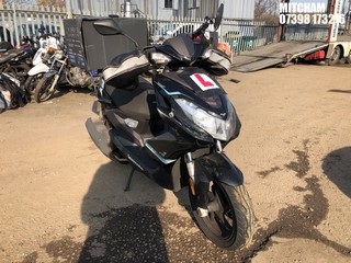Location: Mitcham - 2020 LEXMOTO ENIGMA ZS 125 T-48 Motorcycle REG: WG70UTC, Keys: No, MOT Expiry date: 11/12/2024, 125 Petrol, AUTOMATIC, Former Keepers: 9