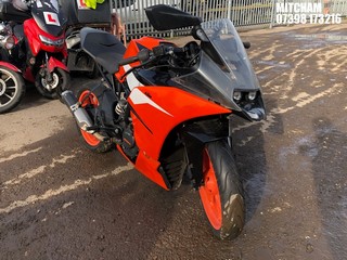Location: Mitcham - 2018 KTM  RC 125 17 Motorcycle REG: WO67HWL, Keys: No, MOT Expiry date: 04/08/2023, 125 Petrol, MANUAL, Former Keepers: 3