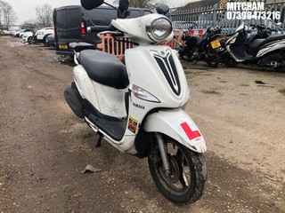 Location: Mitcham - 2016 YAMAHA XC 115 S DELIGHT Scooter REG: LC16OLN, Keys: No, MOT Expiry date: 15/08/2024, 115 Petrol, AUTOMATIC, Former Keepers: 7
