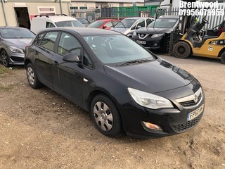 Location: BRENTWOOD - 2011 VAUXHALL ASTRA EXCLUSIV AUTO 5 DOOR HATCHBACK REG: FP60WMT, 1598cc PETROL, 6 SPEED AUTO PETROL, Former Keepers: 3, Keys: No, MOT: Expiry date15/01/2025