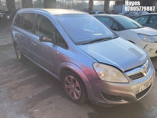 Location:  Hayes - 2008 VAUXHALL ZAFIRA BREEZE PLUS MPV REG: LT58FZZ, Keys: No, MOT Expiry date: 21/06/2025, 1796 Petrol, 5 Speed Manual Petrol, Former Keepers: 4