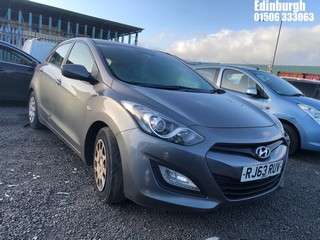 Location: Edinburgh - 2013 HYUNDAI I30 CLASSIC 5 Door Hatchback REG: RJ63RUV, Keys: No, MOT Expiry date: 19/12/2024, 1396 Petrol, 6 Speed Manual Petrol, Former Keepers: 7