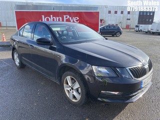 Location: South Wales - 2018 SKODA OCTAVIA SE TDI S-A 5 DOOR HATCHBACK REG: HX18RNO, 1598cc DIESEL, 7 SPEED S-AUTO DIESEL, Former Keepers: 1, Keys: Yes, MOT Expiry date: 24/01/2025