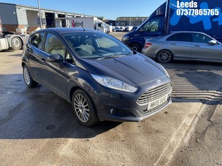 Location: Leeds - 2015  FORD  FIESTA TITANIUM TURBO 	 5 Door Hatchback 	 REG: MK15VGG, 998cc	 Petrol , 5 Speed Manual Petrol 	, Former Keepers: 2, Keys: Yes, MOT Expiry date: 24-01-2026