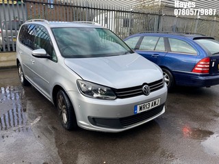 Location:  Hayes - 2013 VOLKSWAGEN TOURAN SE BLUE TECH TDI MPV REG: WR13AWJ, Keys: No, MOT Expiry date: 11/12/2023, 1968 Diesel, 6 Speed Manual Diesel, Former Keepers: 7
