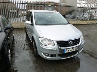 Location:  Hayes - 2007 VOLKSWAGEN TOURAN SE TDI 140 AUTO MPV REG: FV57FZH, Keys: No, MOT Expiry date: 16/10/2024, 1968 Diesel, 6 Speed Auto Diesel, Former Keepers: 3