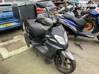 Location:  Hayes - 2020 SINNIS MATRIX 3i Motorcycle REG: GU70HCO, Keys: No, MOT Expiry date: 19/10/2023, 125 Petrol, , Former Keepers: 4