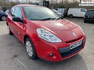 Location: Manchester - 2009 RENAULT CLIO EXTREME 3 DOOR HATCHBACK REG: MK09FRD, 1149cc PETROL, 5 SPEED MANUAL PETROL, Former Keepers: 7, Keys: No, MOT Expiry date: 15/10/2024