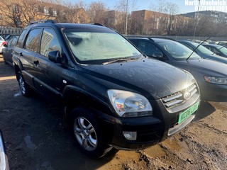 Location: North Woolwich - 2006 KIA SPORTAGE XS 5 Door Hatchback REG: KC06LBX, Keys: No, MOT Expiry date: 06/02/2025, 1975 Petrol, 5 Speed Manual Petrol, Former Keepers: 3