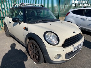 Location: Belvedere - 2010 MINI COOPER 3 Door Hatchback REG: GU60WFC, Keys: No, MOT Expiry date: 15/10/2025, 1598 Petrol, 6 Speed Manual Petrol, Former Keepers: 5