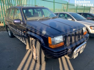 Location: Belvedere - 1999 JEEP GRAND CHEROKEE LTD AUTO Estate REG: K88GEM, Keys: No, MOT Expiry date: 26.06.2024, 3960 Petrol, 4 Speed Auto Petrol, Former Keepers: 5