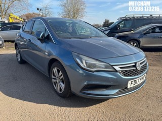 Location: MITCHAM - 2017 VAUXHALL ASTRA TECH LINE CDTI 	 5 DOOR HATCHBACK REG: FD17HYR, 1598cc DIESEL, 6 SPEED MANUAL DIESEL, Former Keepers: 7, Keys: No, MOT: Expiry date10/05/2025