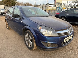 Location: Mitcham - 2008 VAUXHALL ASTRA SXI 5 Door Hatchback REG: AM58PXP, Keys: No, MOT Expiry date: 16/11/2024, 1598 Petrol, 5 Speed Manual Petrol, Former Keepers: 7