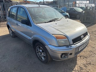 Location: Mitcham - 2006 FORD FUSION ZETEC CLIMATE AUTO 5 Door Hatchback REG: HV56NBA, Keys: No, MOT Expiry date: 06/09/2025, 1596 Petrol, 5 Speed Auto Petrol, Former Keepers: 4