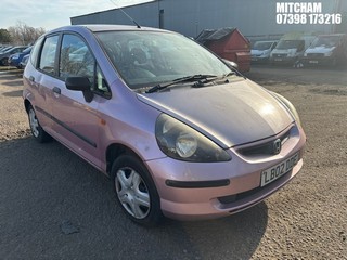 Location: Mitcham - 2002 HONDA JAZZ S 5 Door Hatchback REG: LB02DDE, Keys: No, MOT Expiry date: 31/08/2025, 1339 Petrol, 5 Speed Manual Petrol, Former Keepers: 9