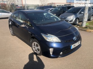 Location: BRENTWOOD - 2013 TOYOTA PRIUS T3 VVT-I CVT 	 5 DOOR HATCHBACK REG: LM63UBO, 1798cc HYBRID ELECTRIC, VARIABLE 1 SPEED AUTO PETROL/E, Former Keepers: 5, Keys: No, MOT: Expiry date26/05/2025
