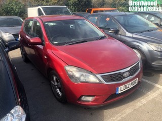 Location: Brentwood - 2012 KIA CEED 2 ECODYNAMICS CRDI 5 Door Hatchback REG: LD12NUX, Keys: No, MOT Expiry date: 31/07/2024, 1582 Diesel, 6 Speed Manual Diesel, Former Keepers: 7