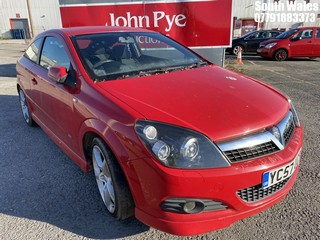 Location: South Wales - 2007 VAUXHALL ASTRA SRI+CDTI 150 Coupe REG: YC57UCB, Keys: No, MOT Expiry date: 05/09/2024, 1910 Diesel, 6 Speed Manual Diesel, Former Keepers: 3