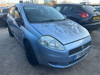 Location: North Woolwich - 2006 FIAT GRANDE PUNTO ACTIVE 65 5 Door Hatchback REG: FT06BPY, Keys: No, MOT Expiry date: 02/03/2025, 1242 Petrol, 5 Speed Manual Petrol, Former Keepers: 8